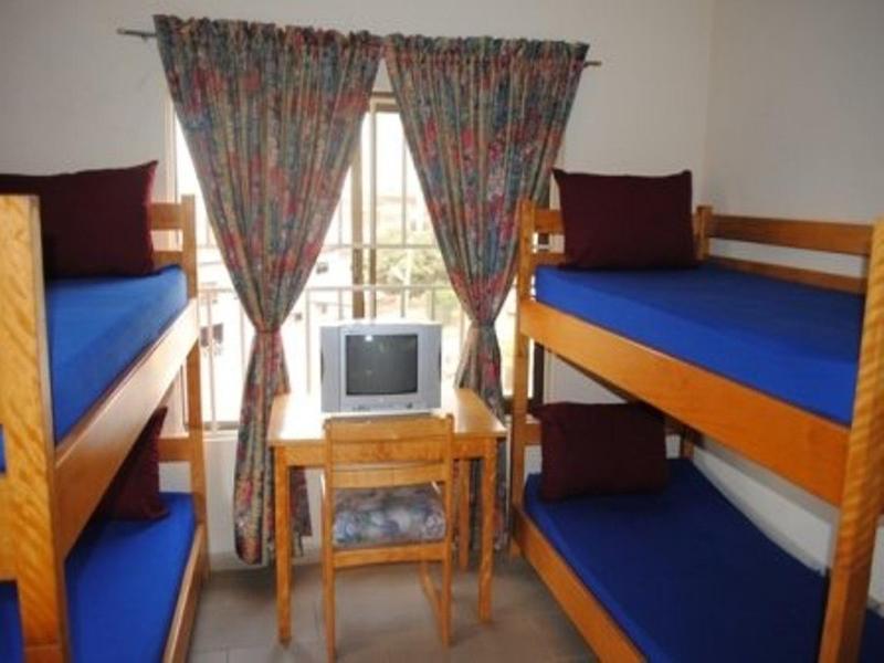 Pink Hostel Accra Esterno foto